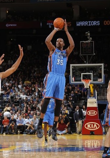 的内线防守 的内线防守