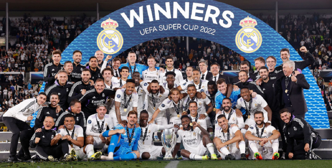 轻球员在短 轻球员在短