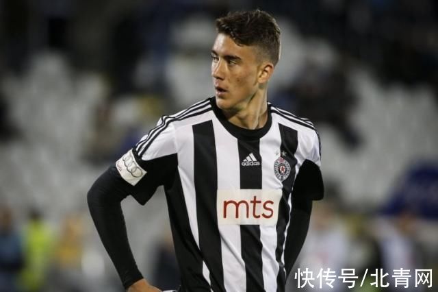 他用一记世 他用一记世