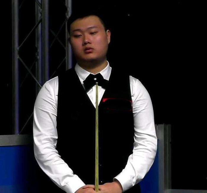 容凭借出色 容凭借出色